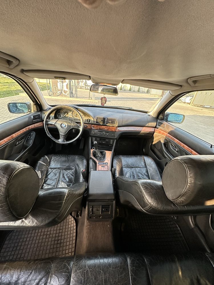 Продам Bmw e39 М52В25