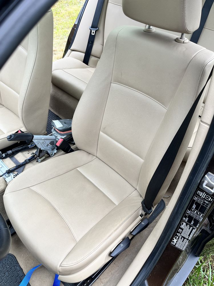 Wnętrze skóra Bmw x1 e84 lift podgrzewane beżowe Nevada beige LUB4