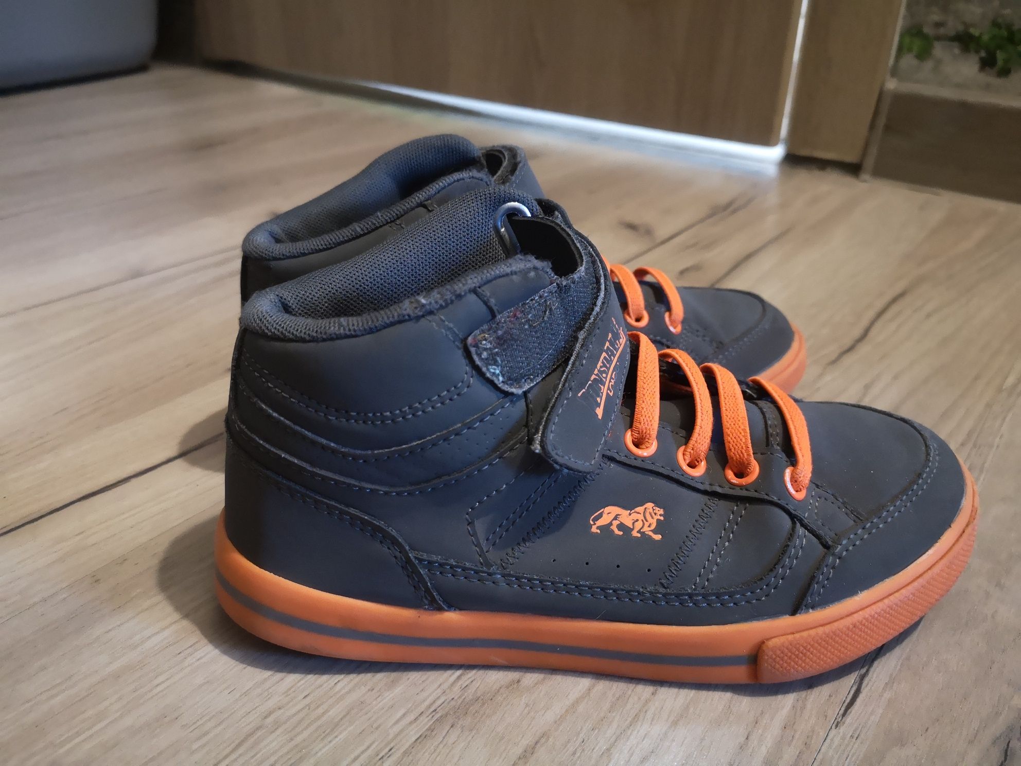 Buty sportowe Lonsdale 32