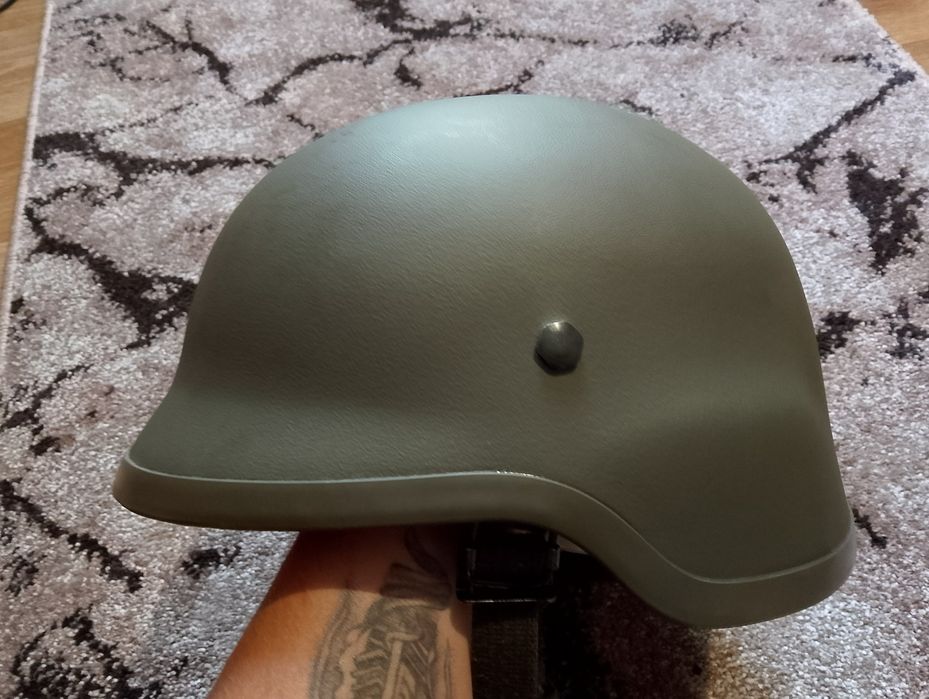 Продам шолом тактичний(Німеччина)