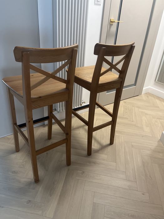 Dwa hokery stan świetny, Ikea.