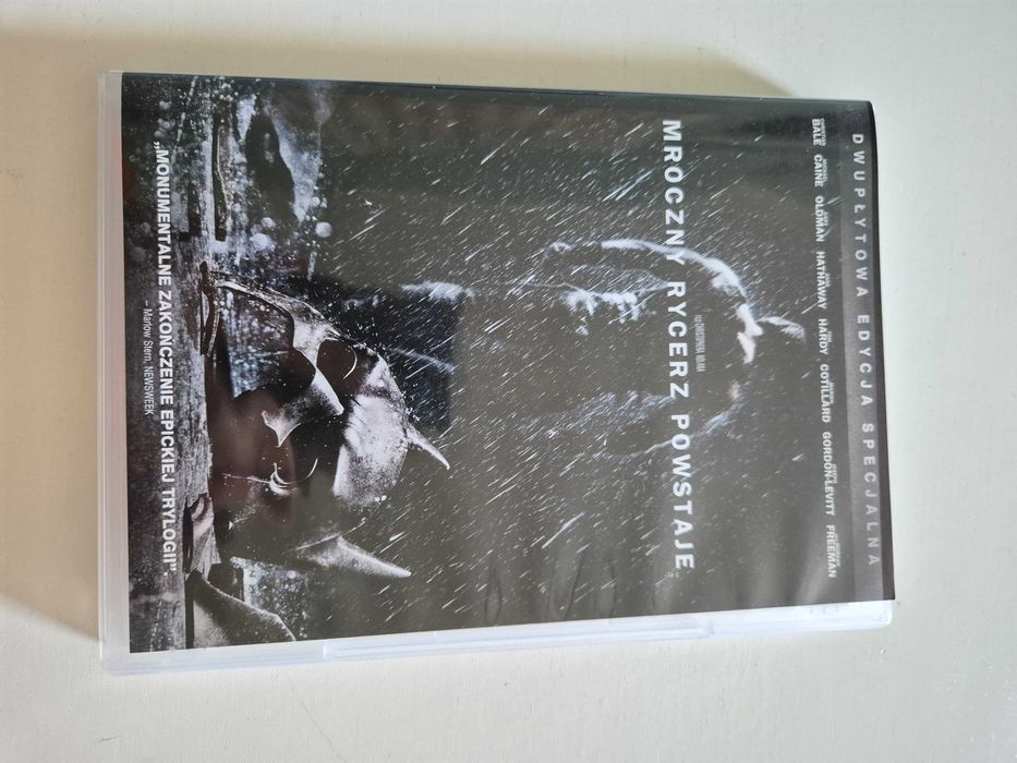 Film DVD Mroczny Rycerz Powstaje edycja dwupłytowa 10zł/szt