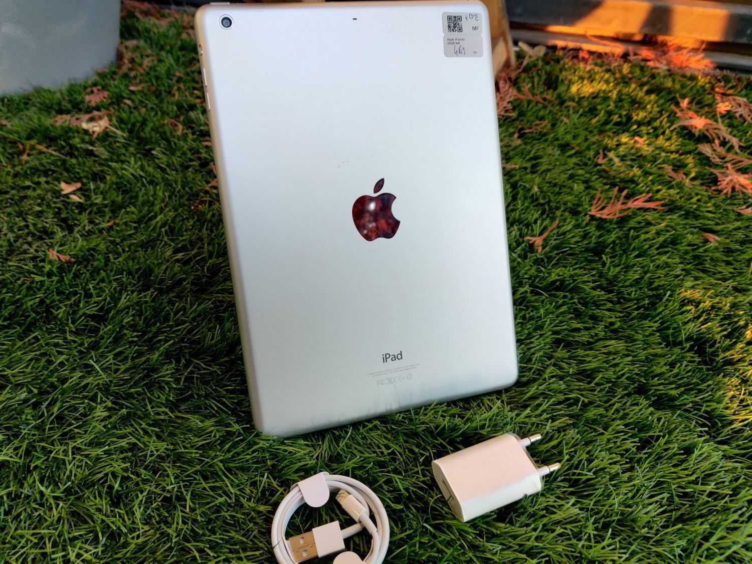 Tablet Apple iPad Air 16GB SILVER WHITE BIAŁY Gwarancja