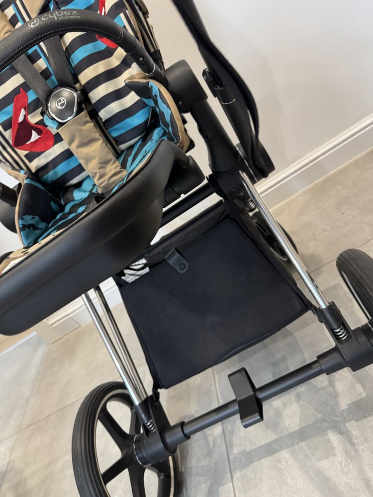 Spacerówka Cybex Priam 4.0 by Karolina Kurkova / Chrome Black