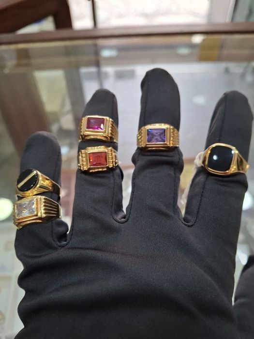 Aneis ouro 19k novos desde 330€