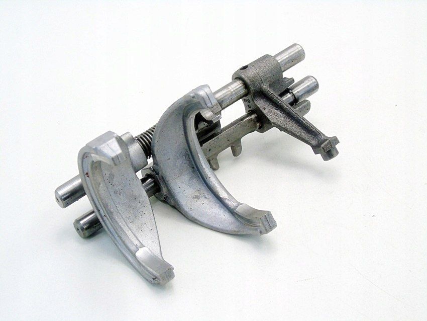 Wybierak Wodzik Przesuw Skrzyni Biegów 20Tt01 1.0 Iq Yaris Aygo C1 107