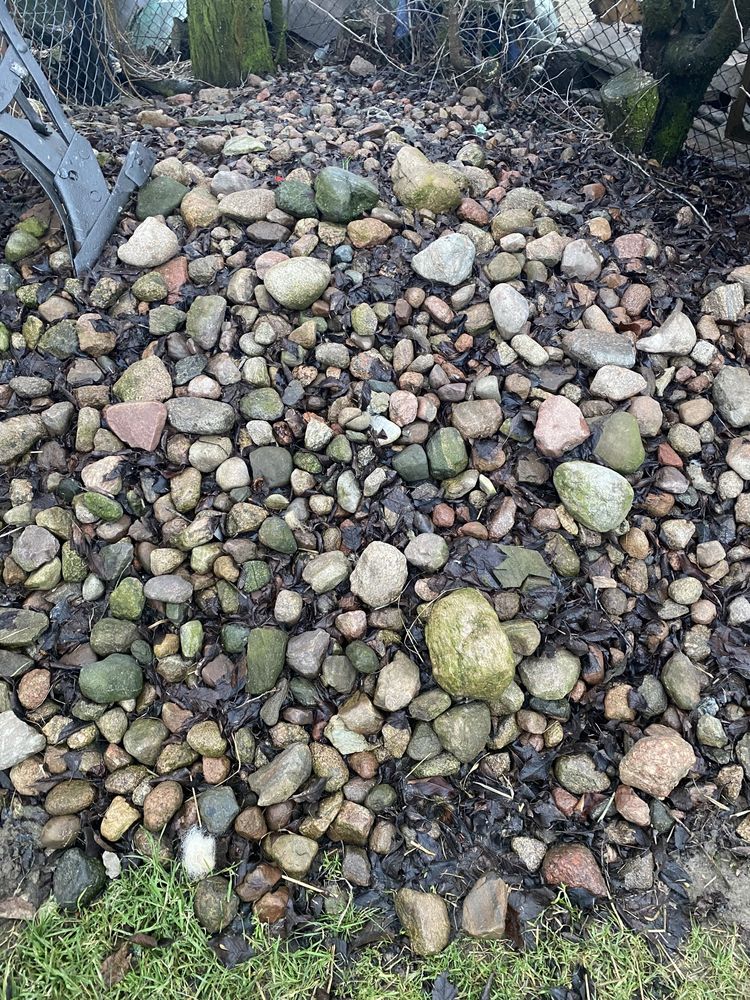 Kamień polny, różne wielkości