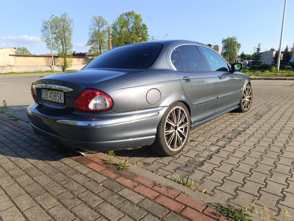 Jaguar X-Type 2.5 V6