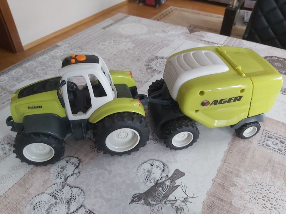 Traktor z przyczepą - zabawka dla dzieci