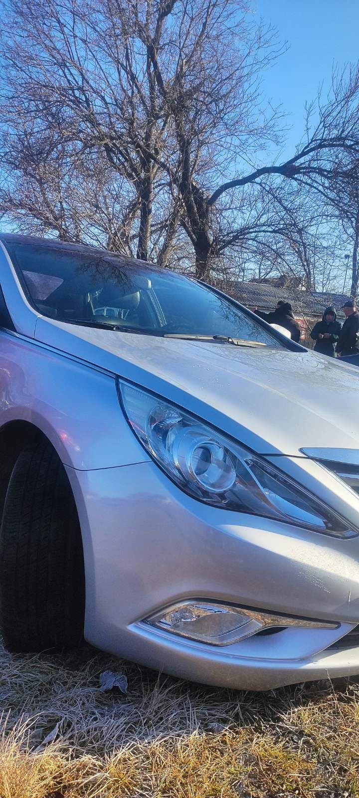 Продаю Hyundai Sonata