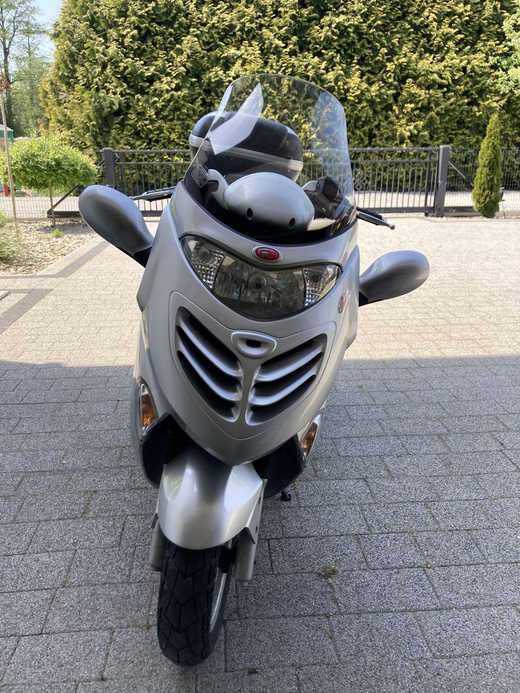 Skuter Kymco Grand Dink 250