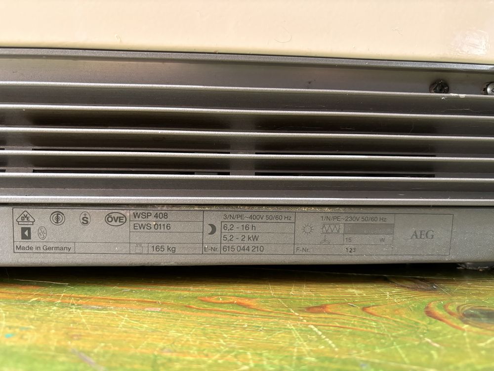 Piec akumulacyjny AEG WSP 408 ze sterownikiem