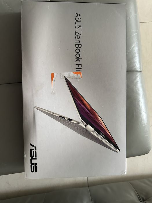 Металевий ноутбук трансформер Asus UX360C