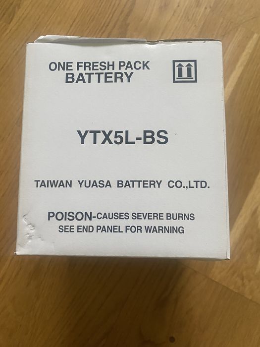 Мото аккумулятор Yuasa YTX5L-BS Toplite 12v пусковой 80 114*71*106 мм