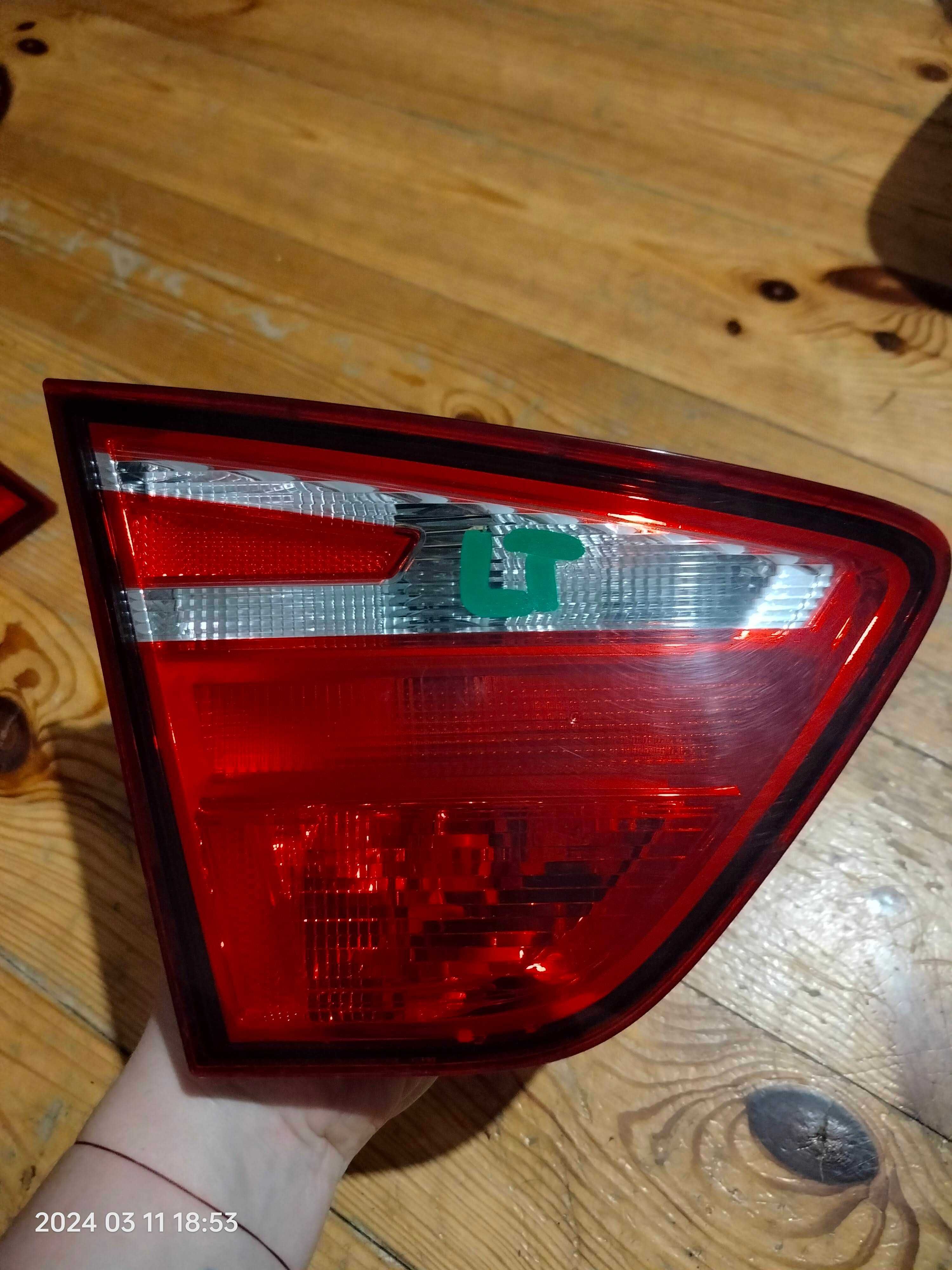 Seat Toledo 4 IV lift lewa lampa tylna w klapę