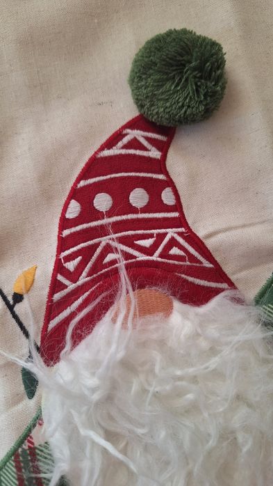 Poszewka świąteczna haftowana śliczna