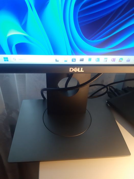 Dell P2419H 24 cale – stan idealny + komplet kabli + paragon
Sprzedam