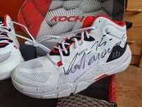 Buty do siatkówki Kipsta VB900, Jakub Kochanowski (autograf) r. 42
