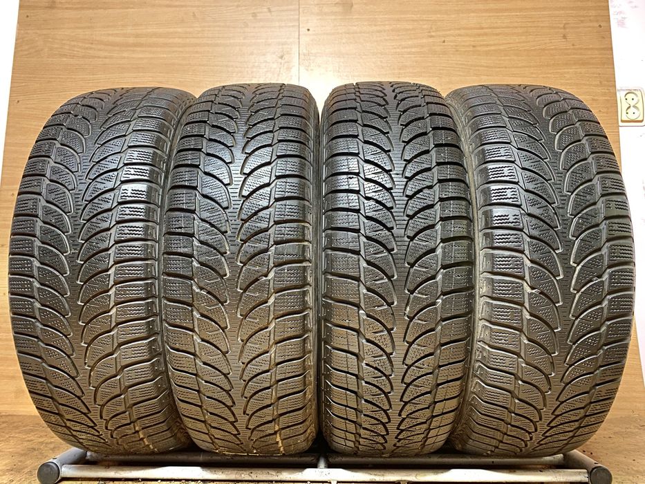 225/65 R 17 Bridgestone Blizzak LM-80 Evo Зима комплект шини