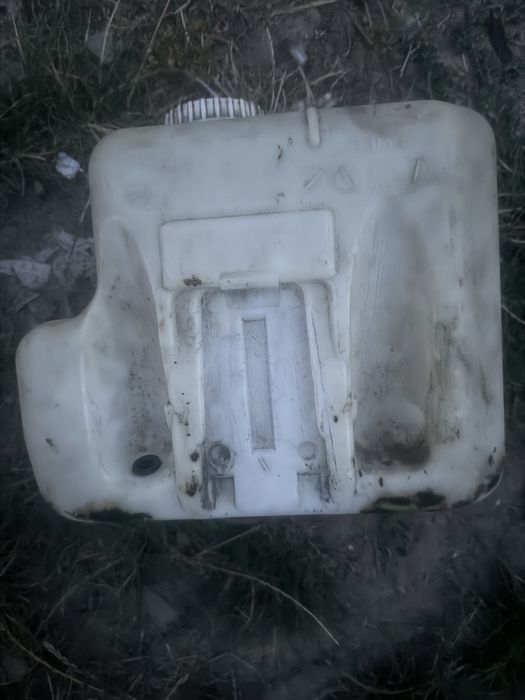 Нива Ваз 2121 бачок омивача оригінал