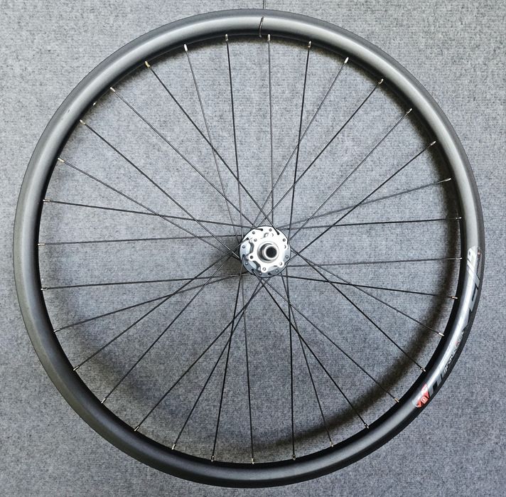 Koło 622x19 Mach1 Gravel19 Novatec 12x142mm disc 6śrub maszynówki