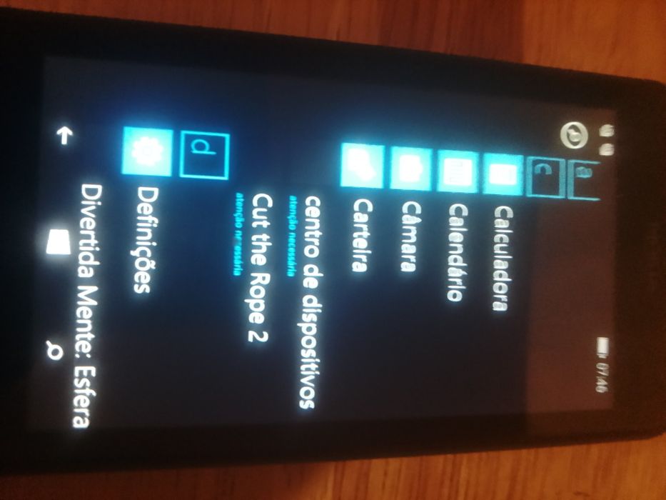 Nokia BL-5J antigo.