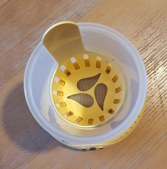Podgrzewacz do butelek Medela B-Well - jak nowy