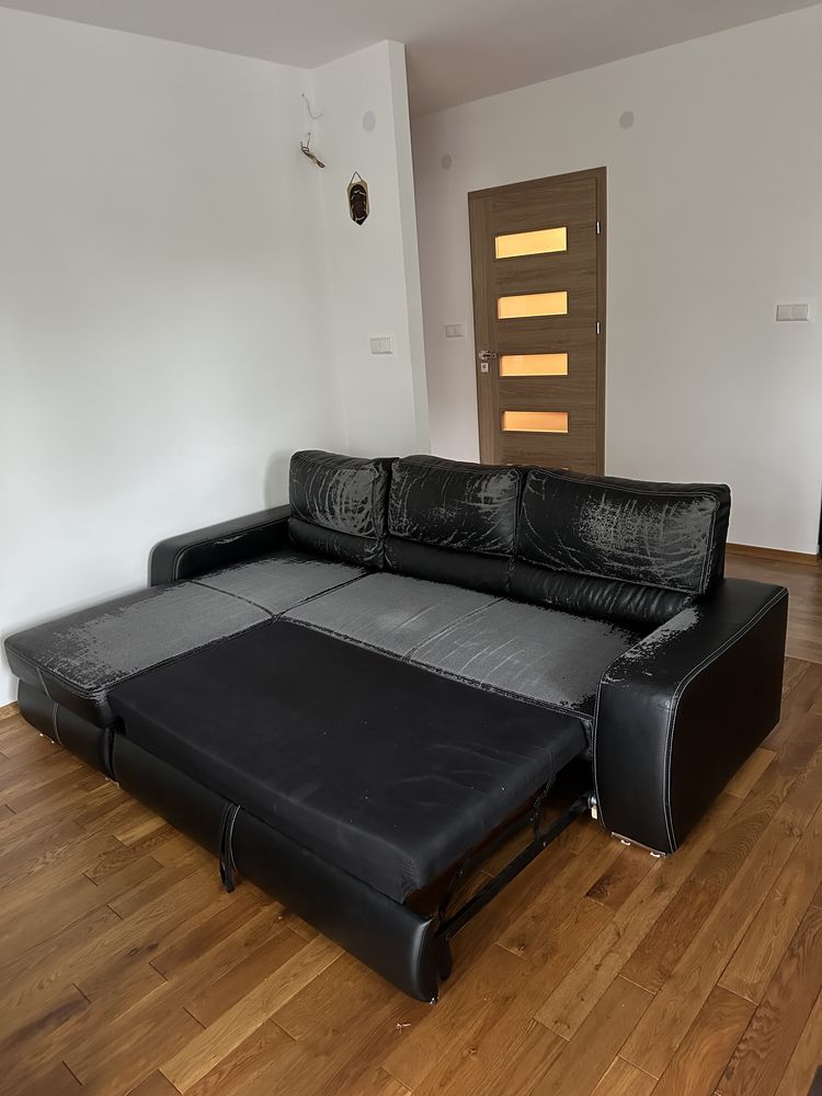 Narożnik z eko skóry lewostronny czarny 246 cm funkcja spania