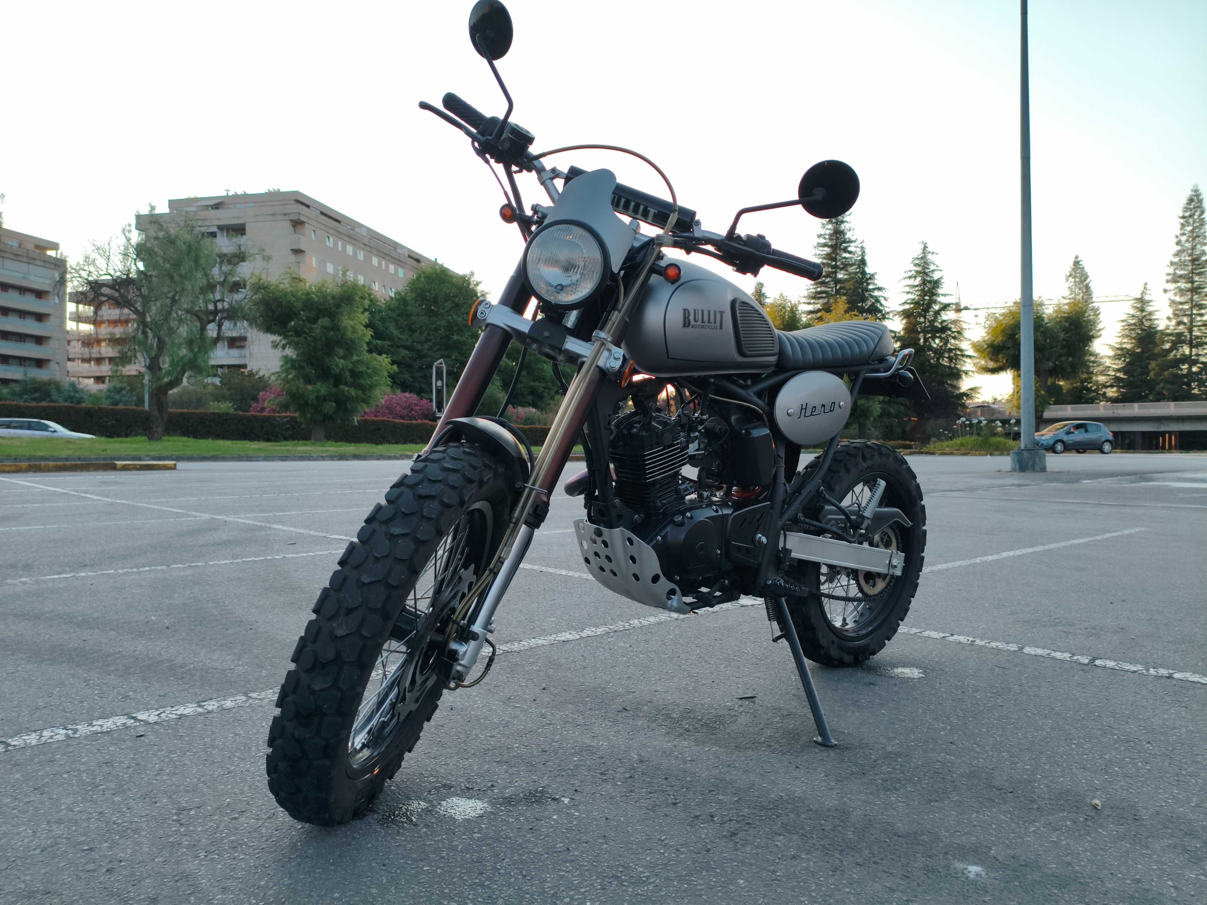 Bluroc Bullit Hero 125
