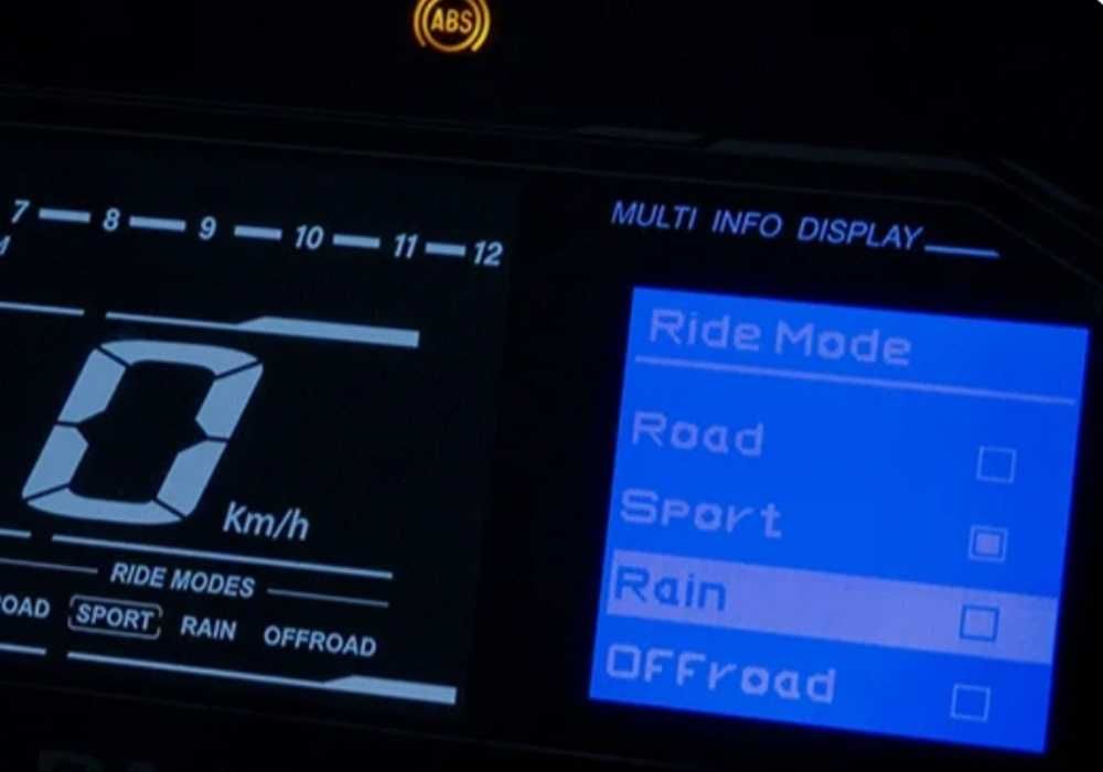 Новий мотоцикл BAJAJ DOMINAR 400 UG 2, мотосалон Артмото Полтава