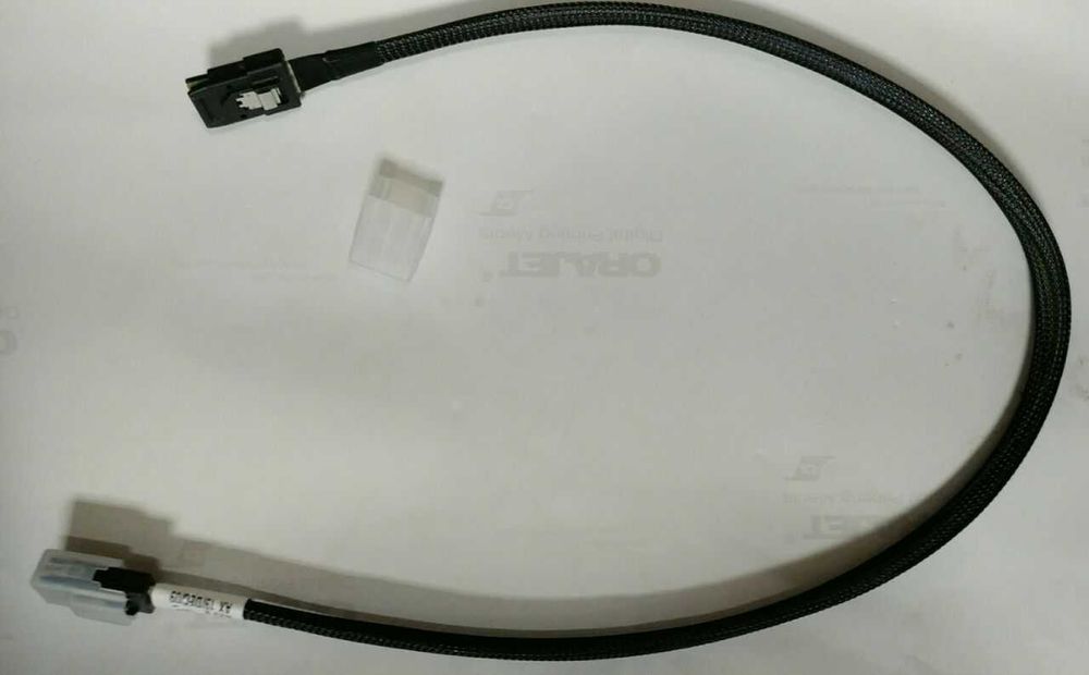 Kaбeль HP SFF-8087 to SFF-8087 miniSas