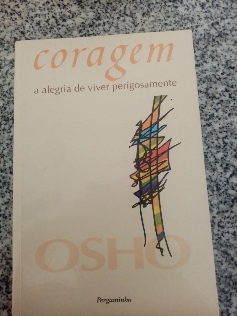 Livro Osho Coragem, A alegria de viver perigosamente