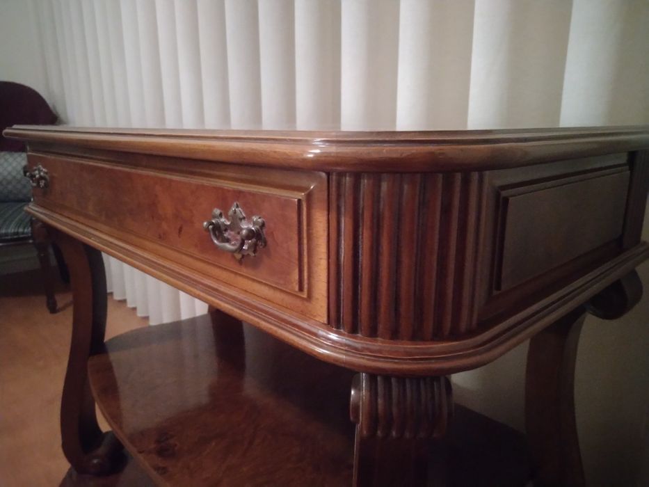 Mesinha mesa madeira