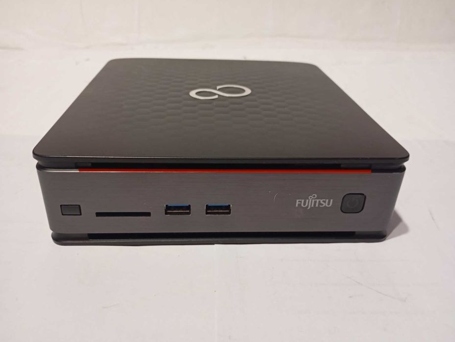 Неттоп Fujitsu Esprimo Q520/Core i5-4590/DDR3 8 GB/500 GB