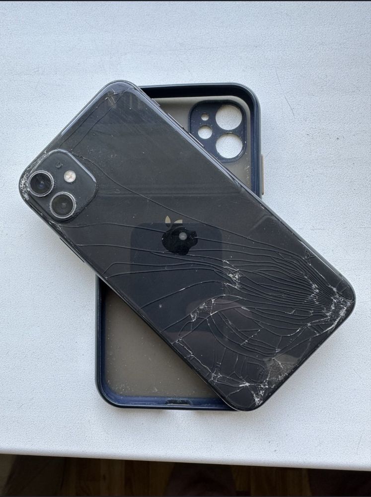 iPhone 11 (128Gb)