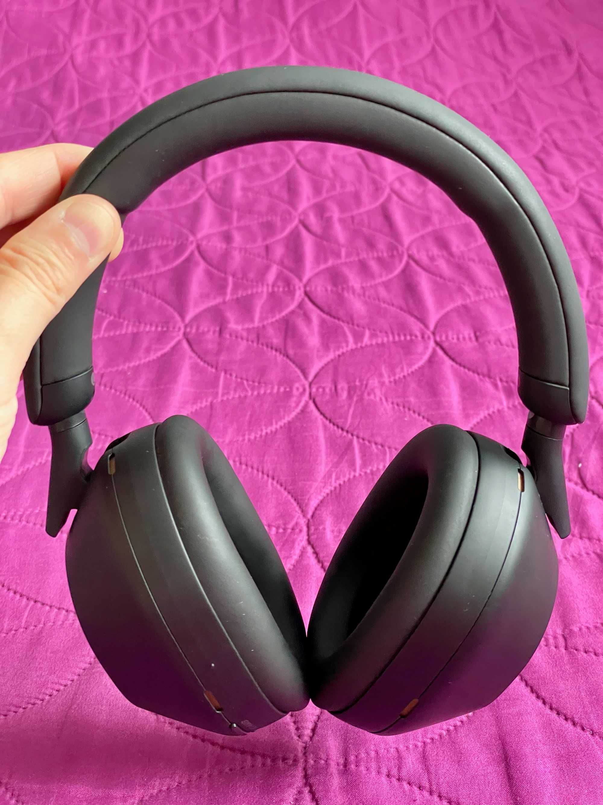 Słuchawki nauszne Sony WH-1000XM5 ANC Bluetooth czarne bdb komplet