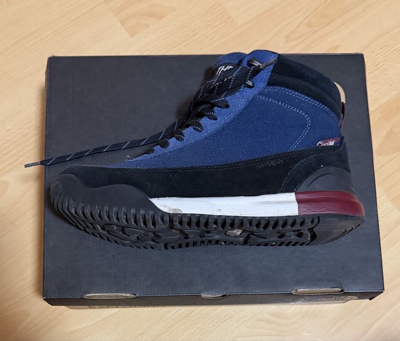 Черевики  The North Face 40 р в ідеальному стані