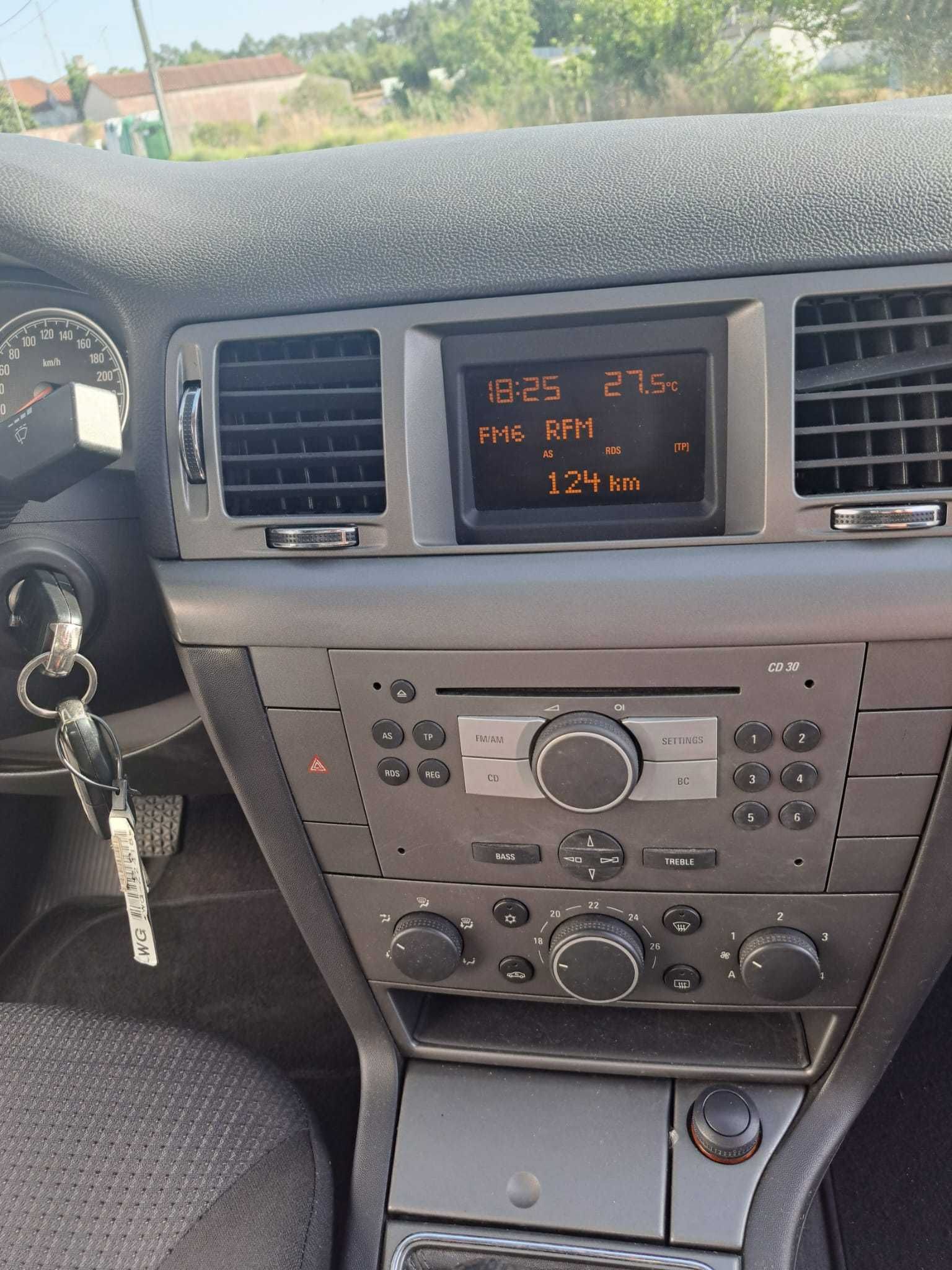 OPEL VECTRA C GTS 1.9 CDTI