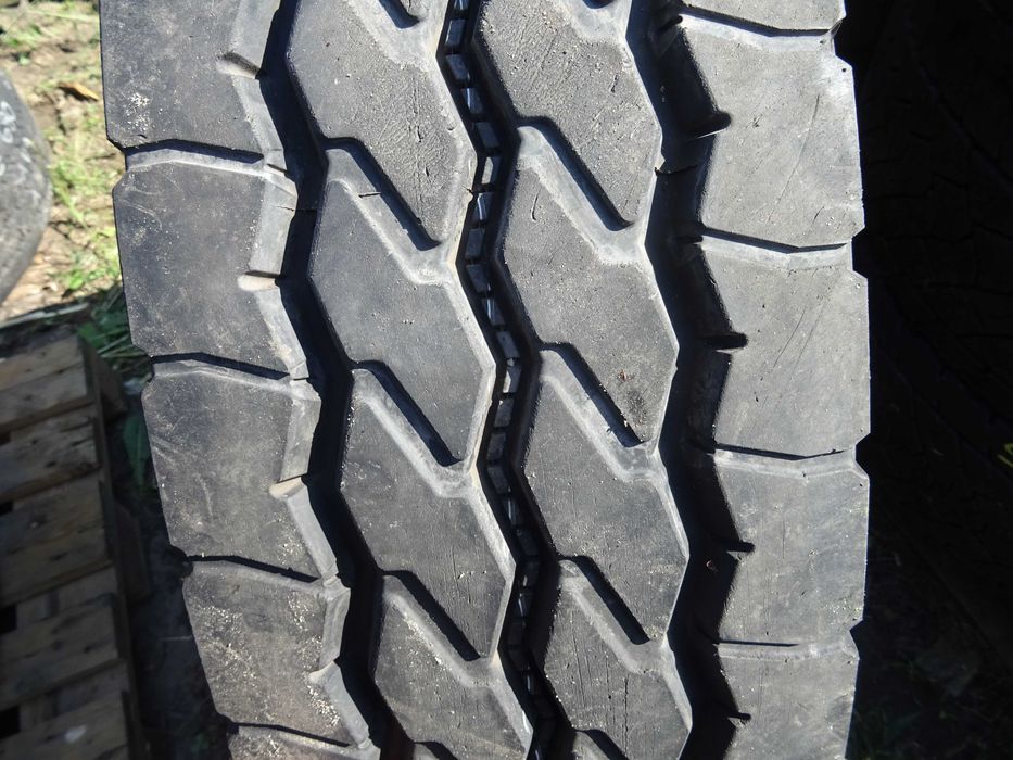 Opona 13R22.5 Bridgestone M-Steer 001 ( 850 netto)
