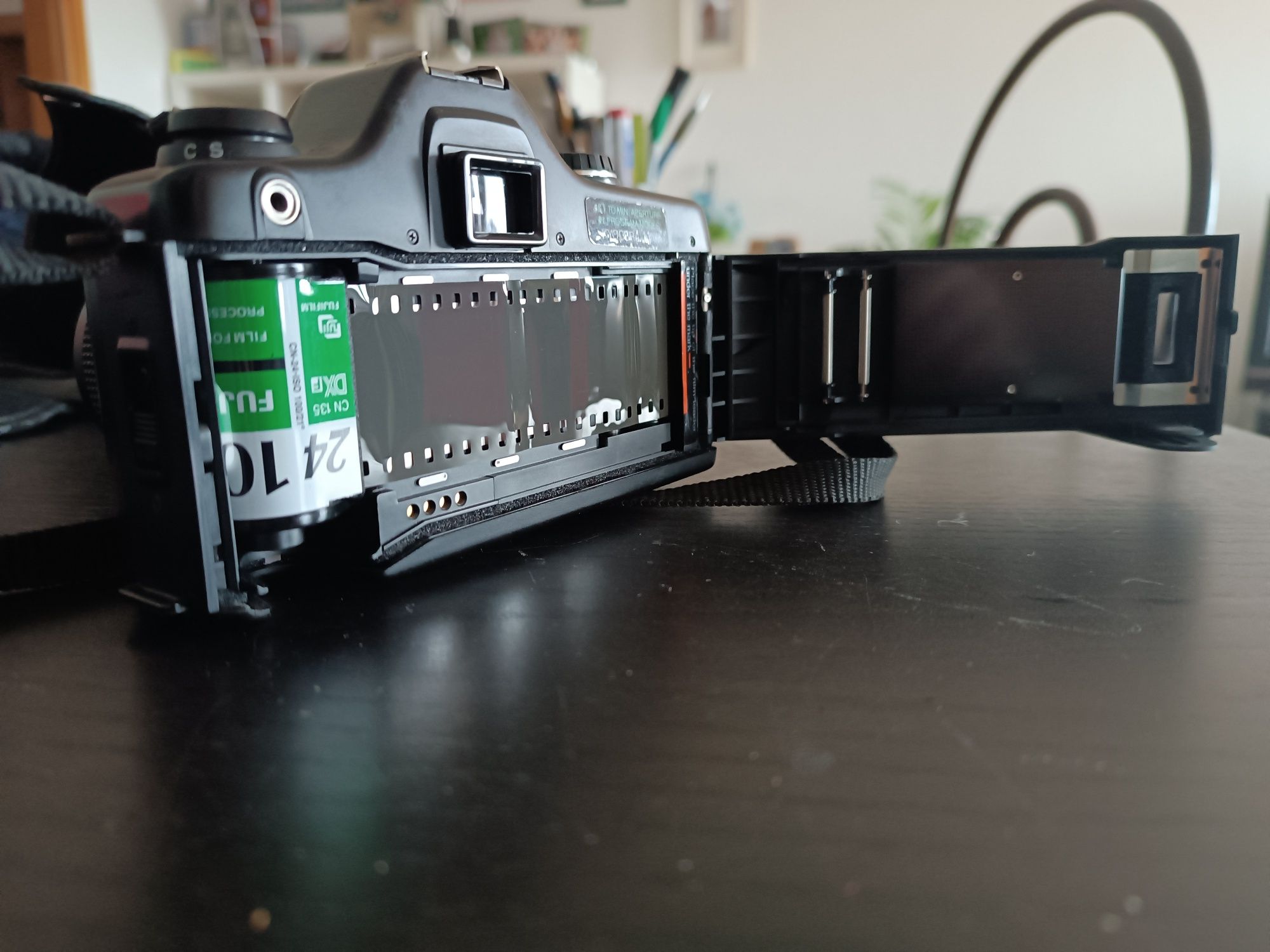Yashica  108 SLR MULTI PROGRAM