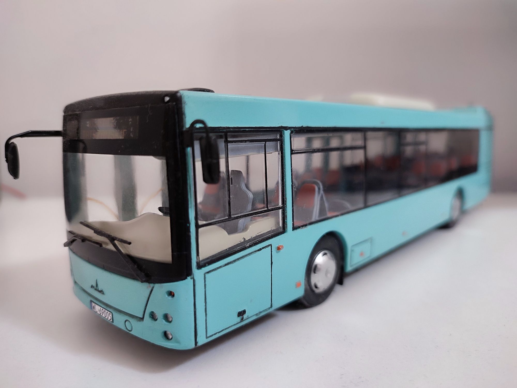 MAZ 203, skala 1/43 ForBus Bydgoszcz, linia 302.