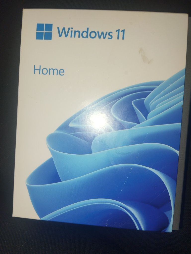 Sprzedam nowy Windows 11 Home wersja pudełkowa