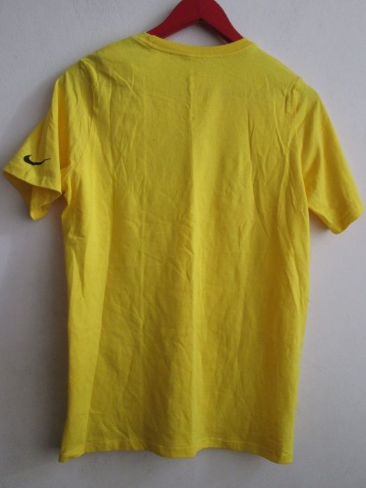 NIKE t-shirt dziewczęcy roz. XL 13-15 lat