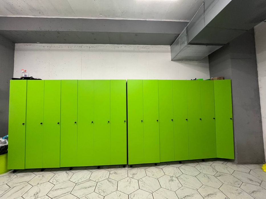 Продам шафи для роздягальні