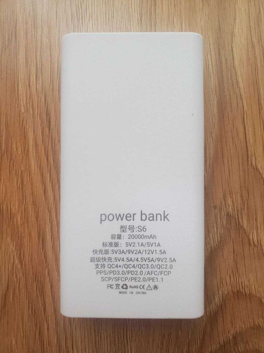 Продаю IPhone 6 + Power Bank новий 20000mAh + зарядне