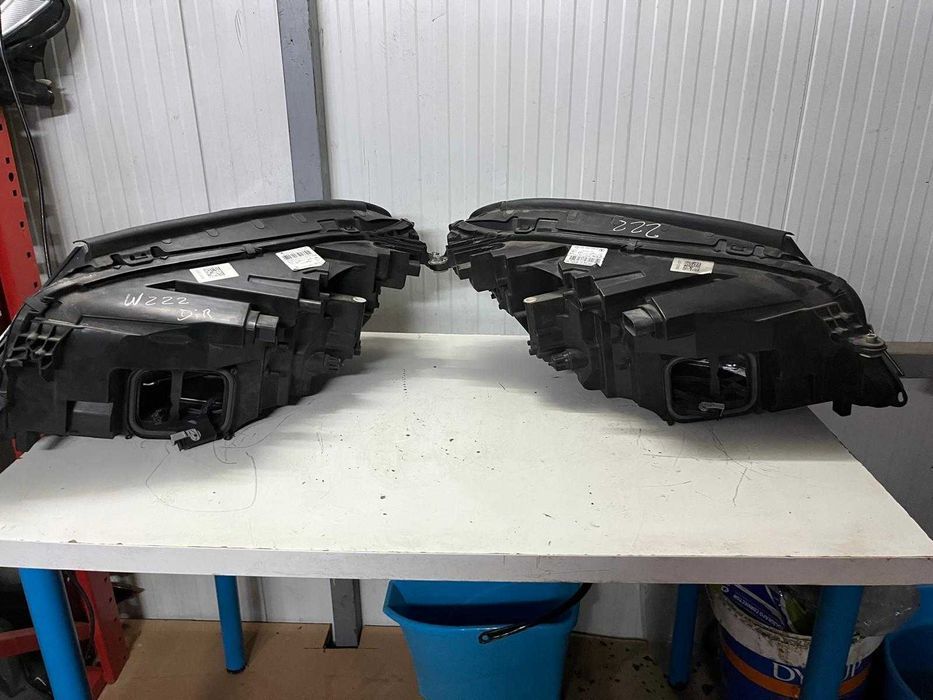 Par de Faróis Mercedes S W222