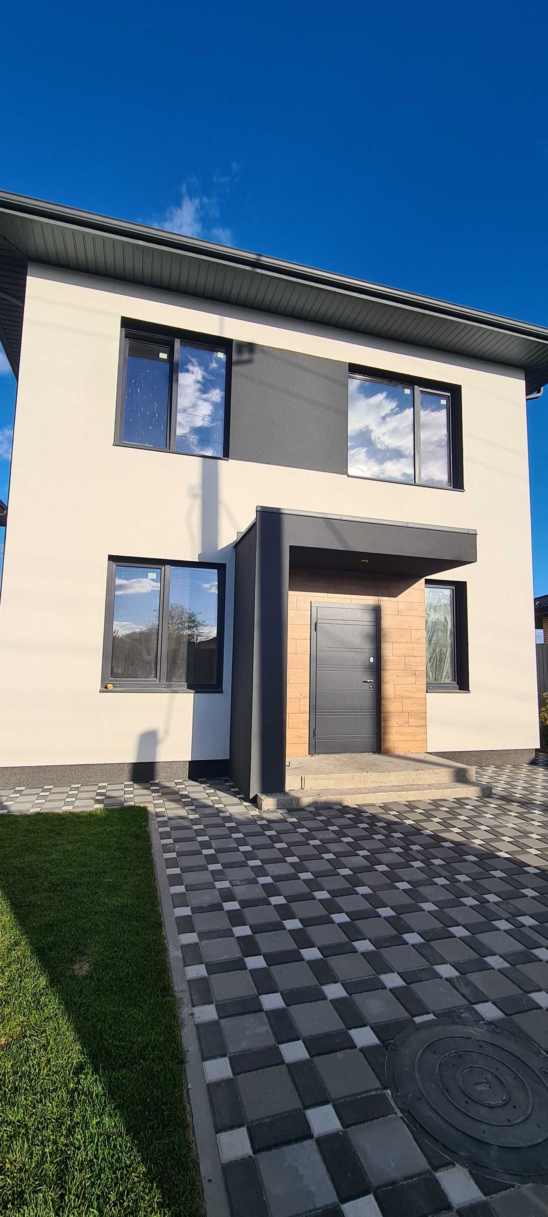 Продам  будинок 133м2 в с. Софіївська Борщагівка газ закрита територія