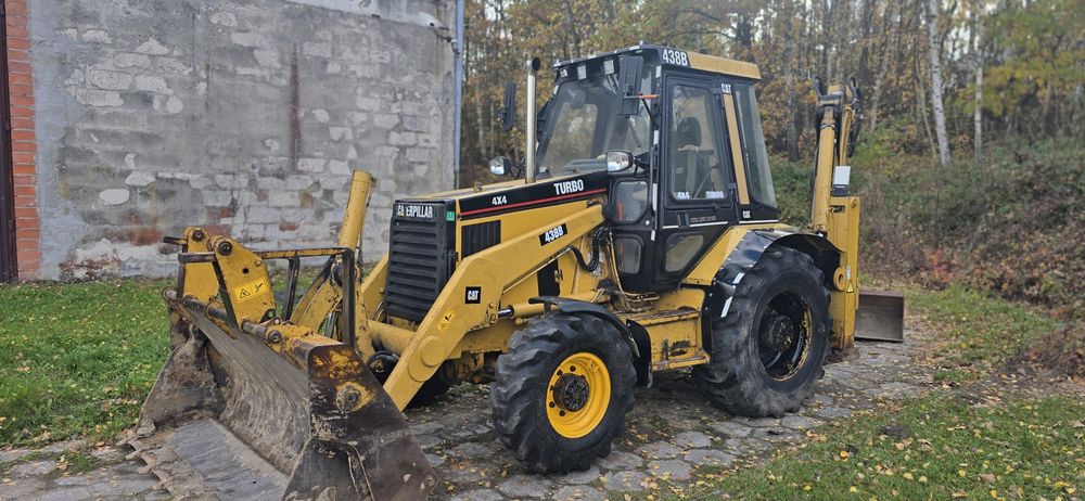 Sprzedam koparko ładowarka caterpillar 438b bd stan pelna opcja