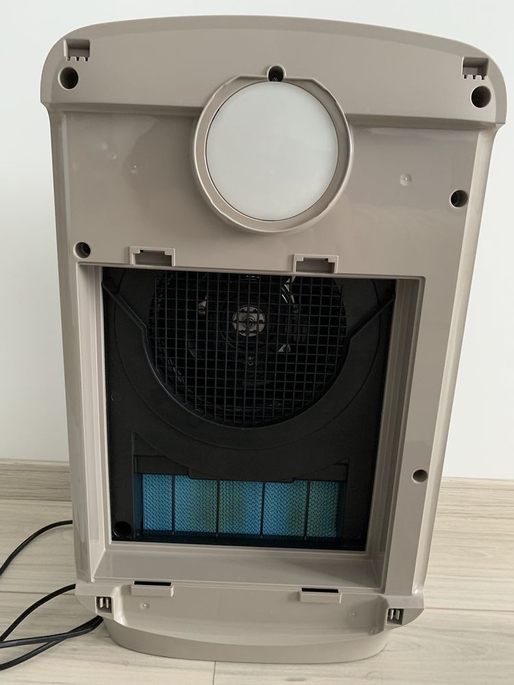 Очиститель воздуха Philips AC4080/10 с новыми фильтрами