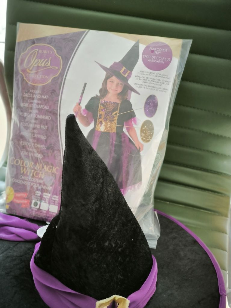 Vestido de bruxinha e chapéu Halloween